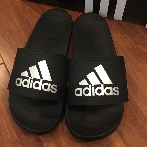 adidas adilette cf logo
